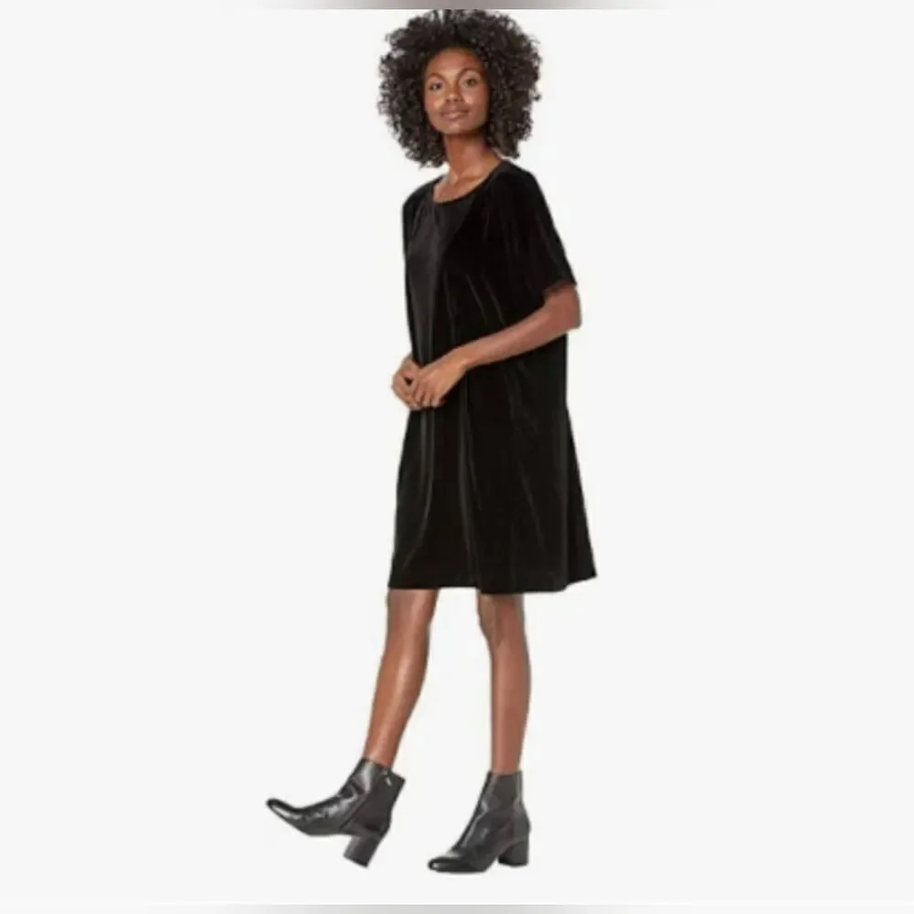 Eileen Fisher Black Stretch Velvet Short Sleeve Shift Dress Women's Size M